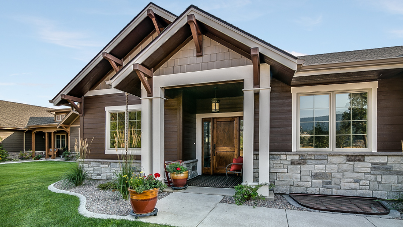 Choosing the Best Door Color for Your Home | Joyce Realty